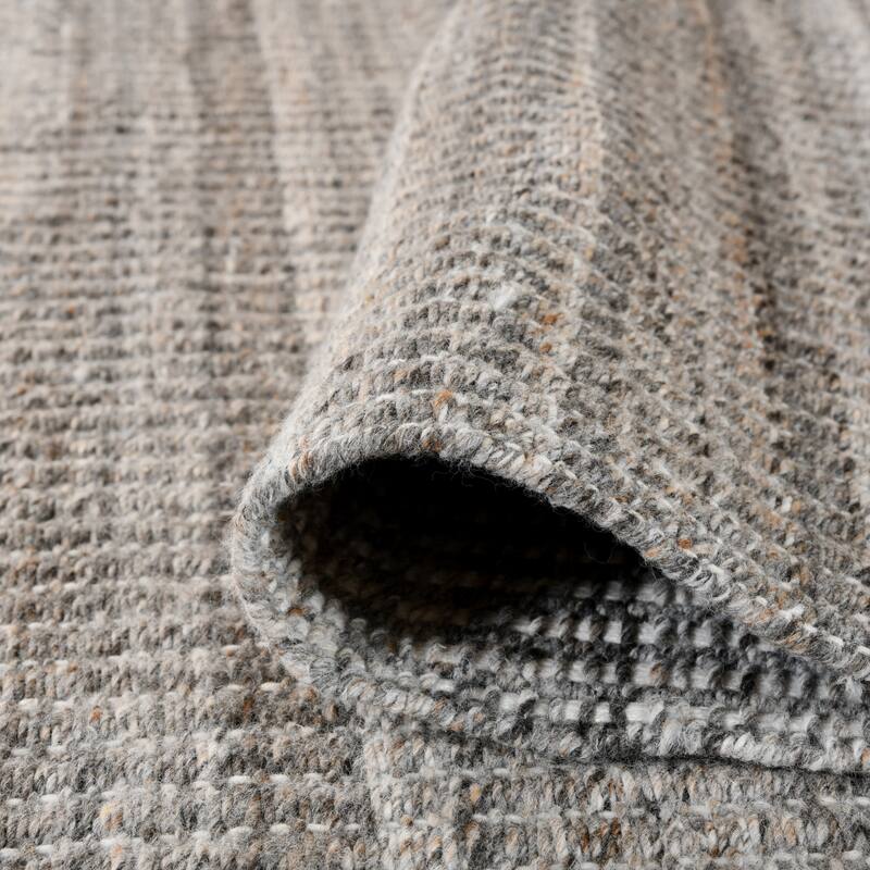 Lineage Brown Heathered Hand-Woven Area Rug 2' x 3'