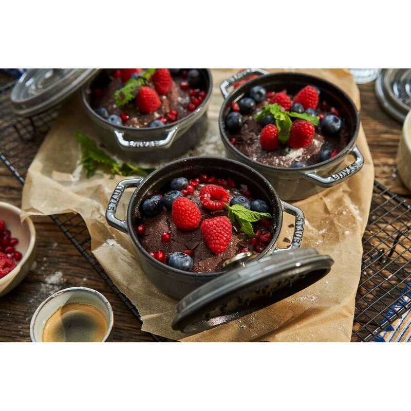 STAUB Cast Iron 0.5-qt Round Cocotte