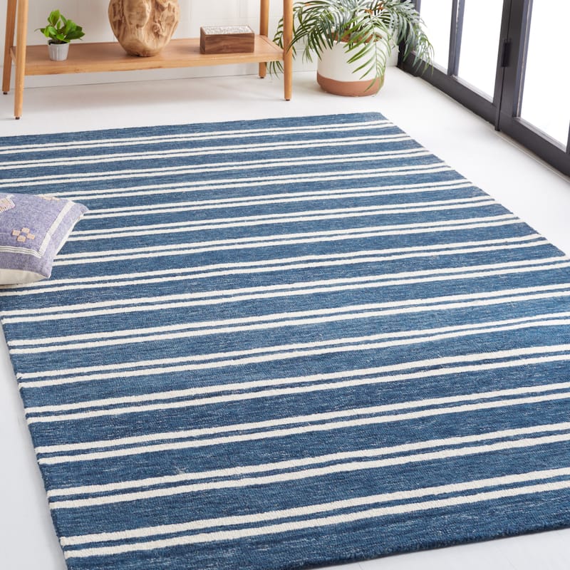 SAFAVIEH Handmade Metro Husnuye Stripe Wool Rug - 3' x 5' - Blue/Ivory