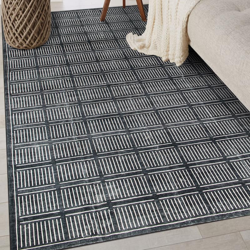 World Rug Gallery Bohemian Stripe Lines Washable Non Slip Area Rug - Black - 3'x5'