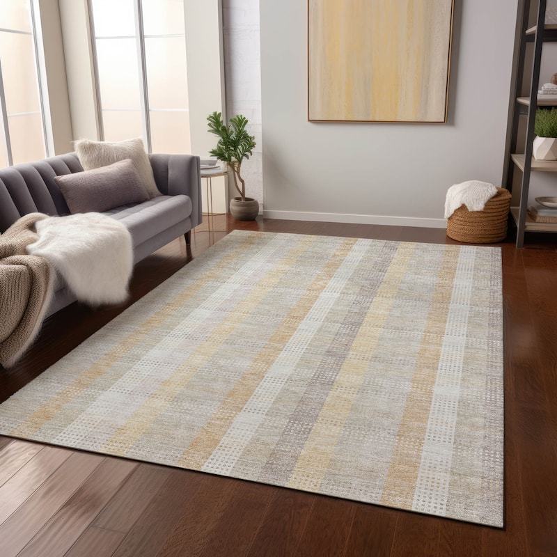 Machine Washable Indoor/ Outdoor Modern Plaid Chantille Rug