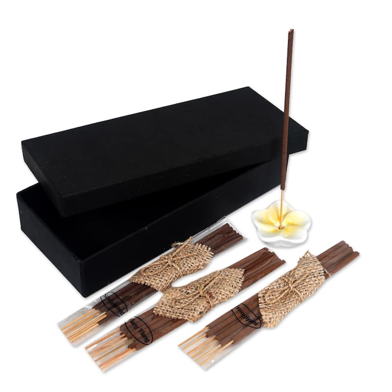 Novica Handmade Plumeria Sunrise Aromatherapy Boxed Gift Set