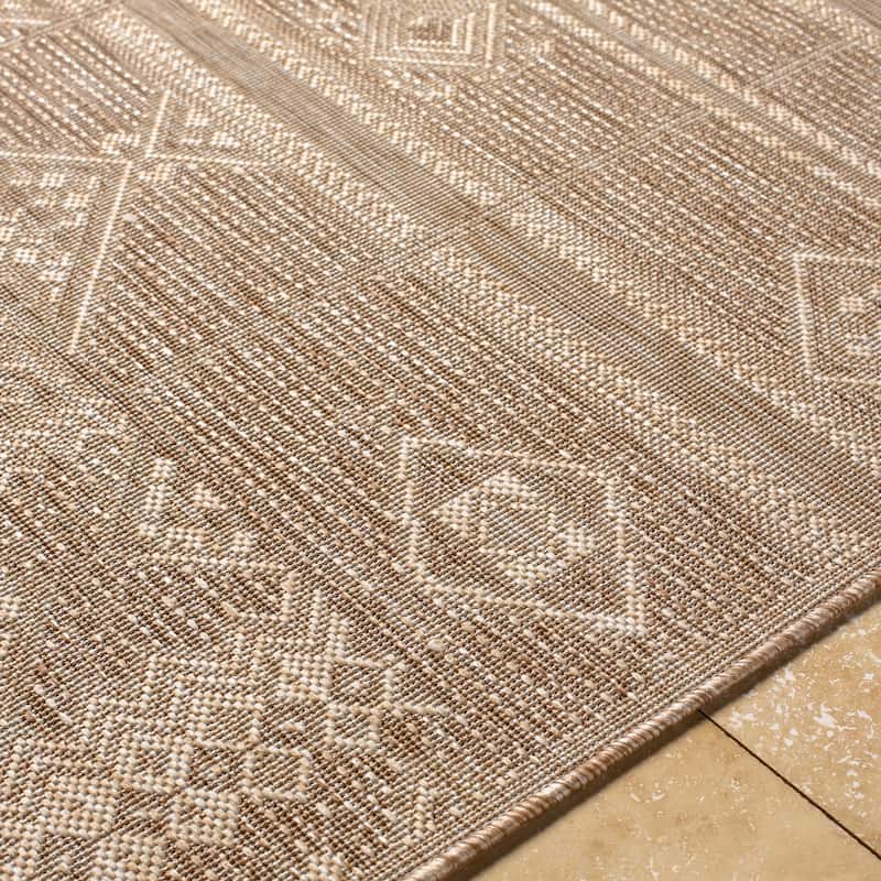 Livabliss Azucena Global Diamond Indoor/ Outdoor Area Rug