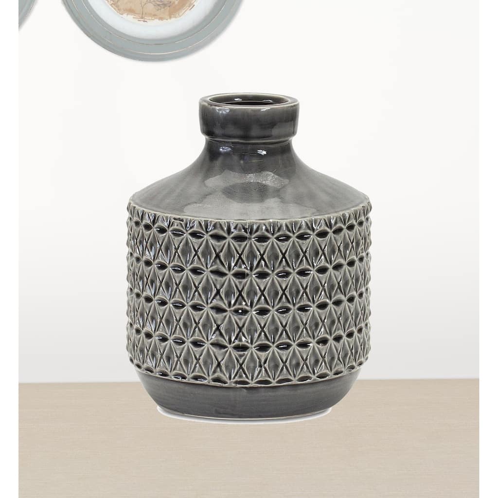 HomeRoots 10" Terracotta Black Geometric Round Table vase - 6.5