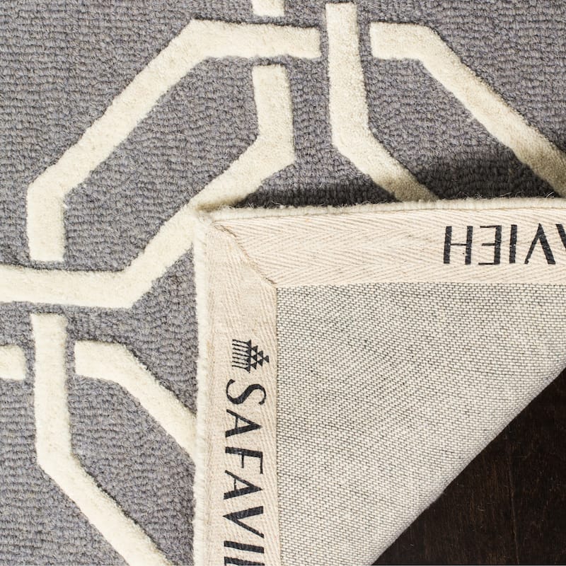 SAFAVIEH Handmade Cambridge Nhung Modern Moroccan Wool Rug