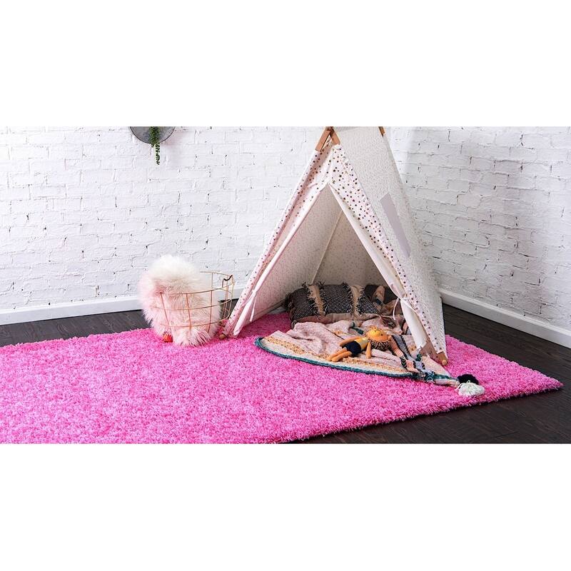 Shag Laurian Collection Area Rug