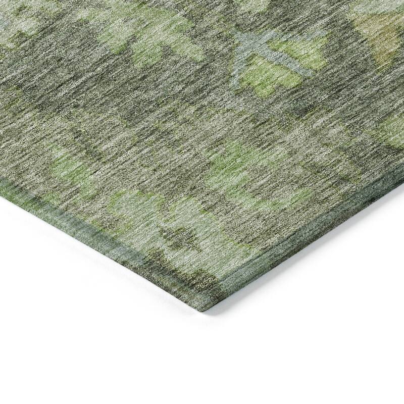 Machine Washable Indoor/ Outdoor Vintage Traditional Chantille Rug