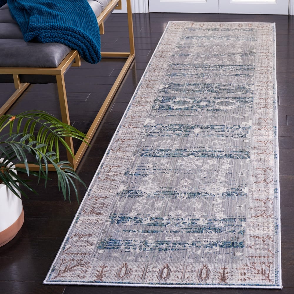 SAFAVIEH Valencia Cecile Oriental Distressed Rug