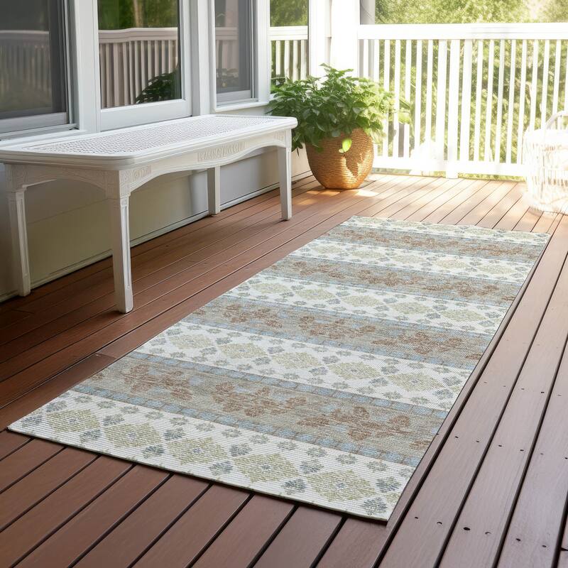 Machine Washable Indoor/ Outdoor Stripe Sochi Chantille Rug - Ivory - 2'3" x 7'6"