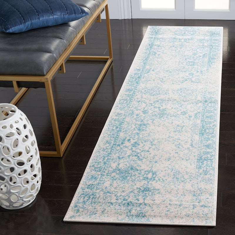 SAFAVIEH Adirondack Dakota Rustic Shabby Chic Distressed Rug