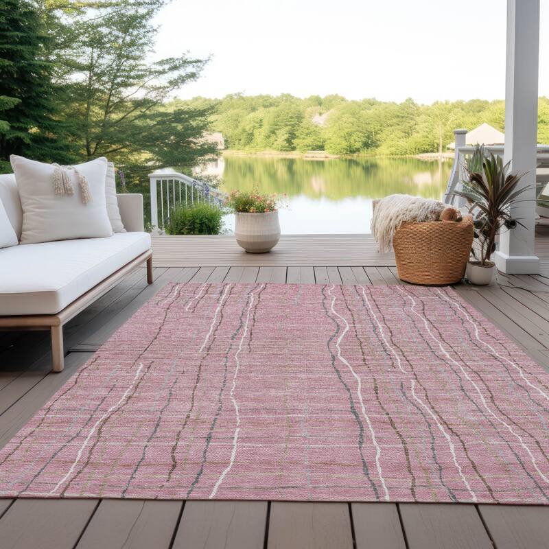 Machine Washable Indoor/ Outdoor Modern Century Chantille Rug
