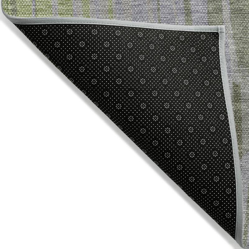 Machine Washable Indoor/ Outdoor Casual Stripe Chantille Rug
