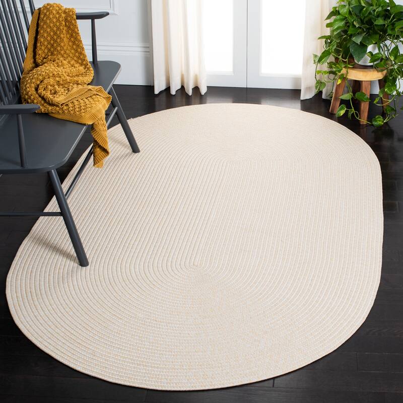 SAFAVIEH Handmade Braided Country Casual Lavada Rug - 3' x 5' Oval - Ivory/Beige
