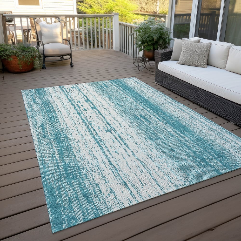 Machine Washable Indoor/ Outdoor Chantille Stripes Ombre Rug