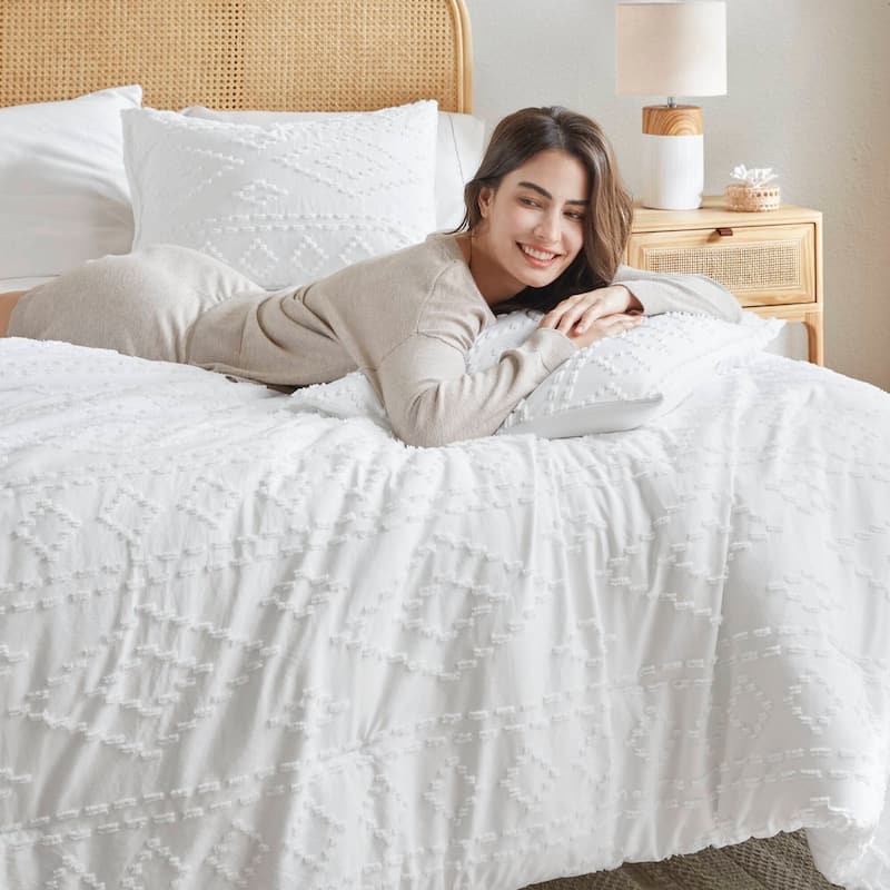 Chelsea Square Gigi Comforter Mini Set