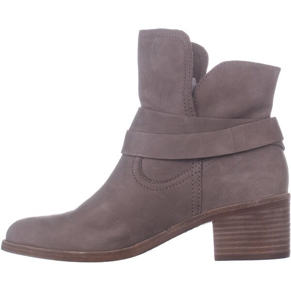 ugg elora boot chestnut