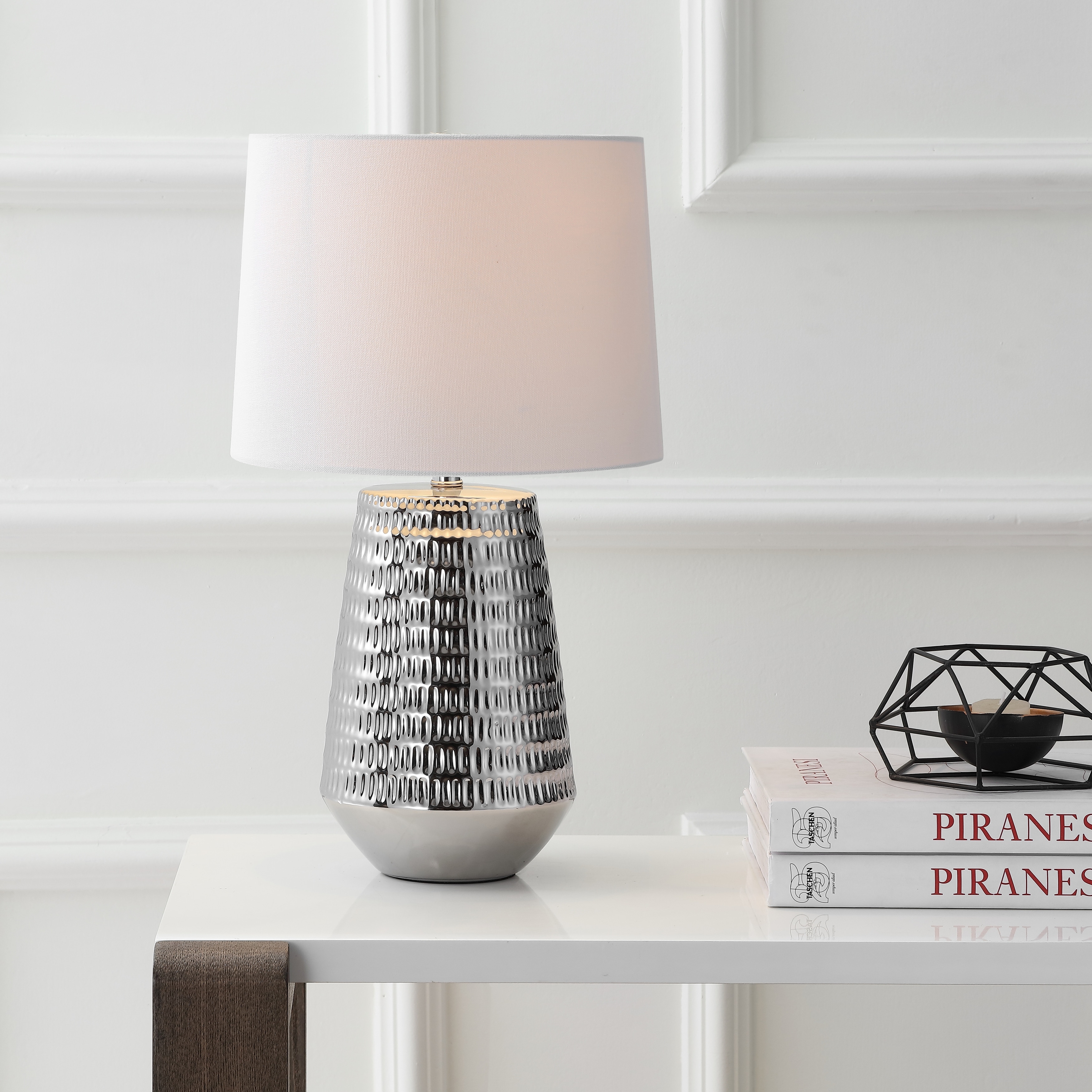 SAFAVIEH Lighting 18-inch Stark LED Table Lamp - 11"W x 11"D x 18"H