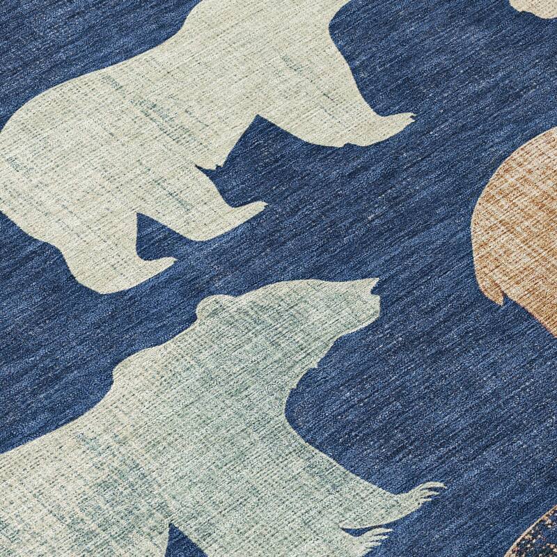 Machine Washable Indoor/ Outdoor Modern Bear Chantille Rug