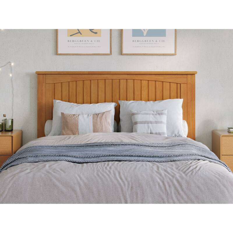 AFI, Nantucket Foundation Bed with Attachable USB Charger