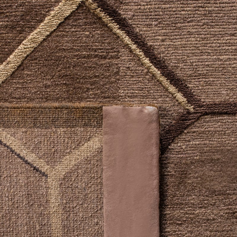SAFAVIEH Couture Hand-knotted Omera Modern Wool Rug