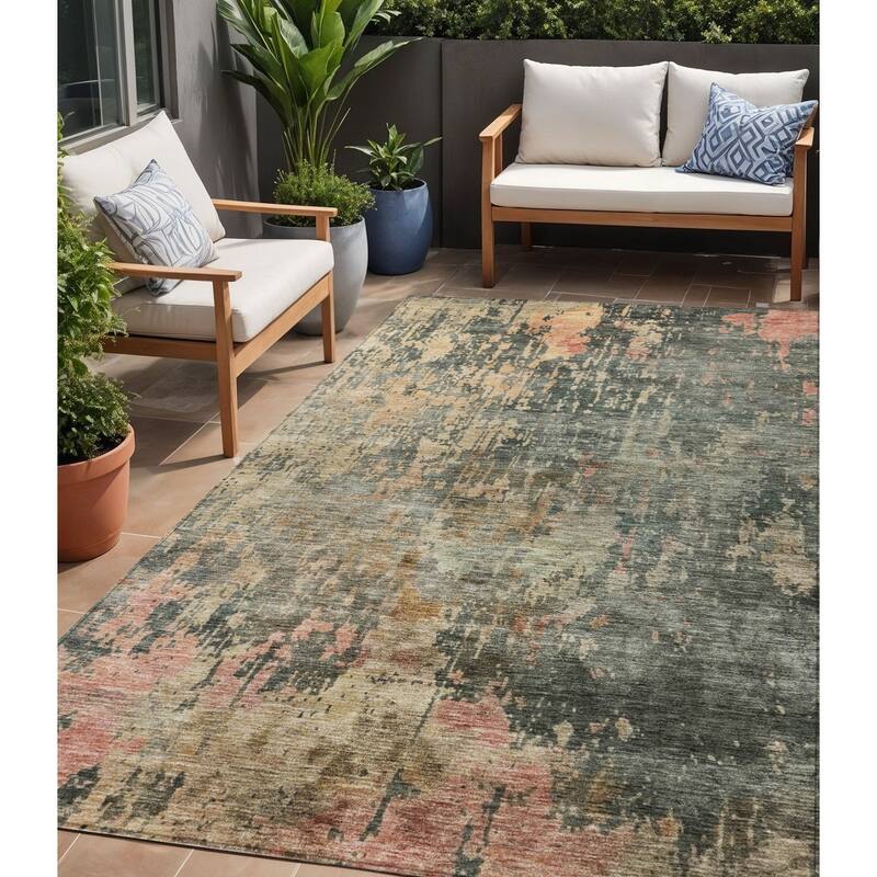 HomeRoots Abstract Transitional Rectangle Outdoor Rug - 5' X 8'