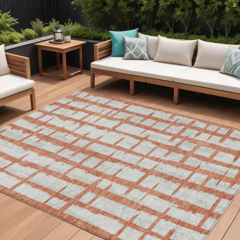 HomeRoots Striped Transitional Rectangle Outdoor Rug