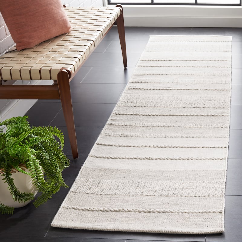 SAFAVIEH Handmade Kilim Petya Farmhouse Stripe Rug - 2'3" x 8' Runner - Ivory/Grey