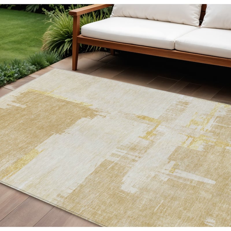 HomeRoots Abstract Traditional Rectangle Outdoor Rug - 8' X 10'