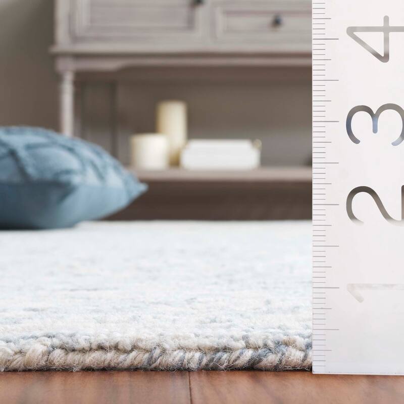 SAFAVIEH Handmade Pine Emoke Modern & Contemporary Wool Rug