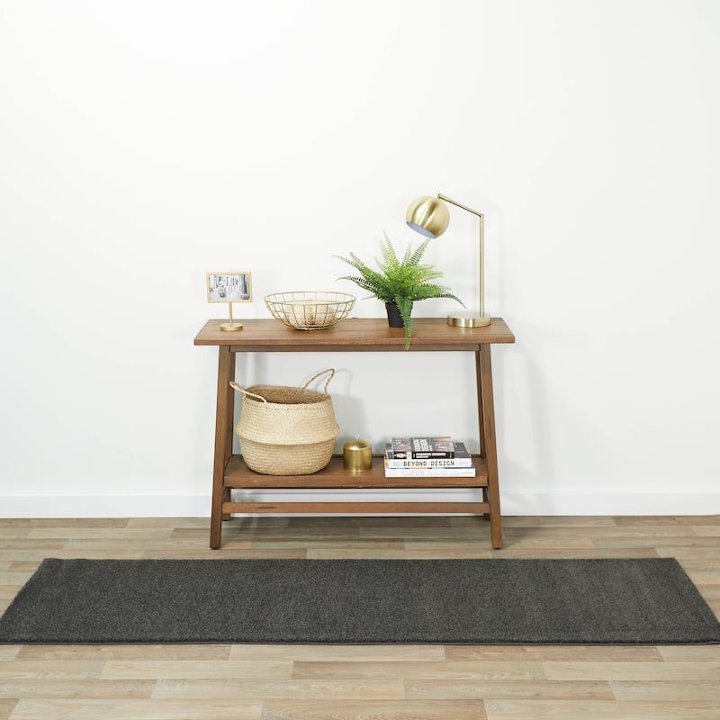 Porch & Den Morganfield Solid Color Area Rug