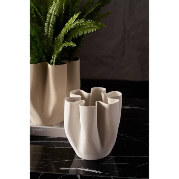 3D Printed Twisted Petal Ceramic Vase - 8.5