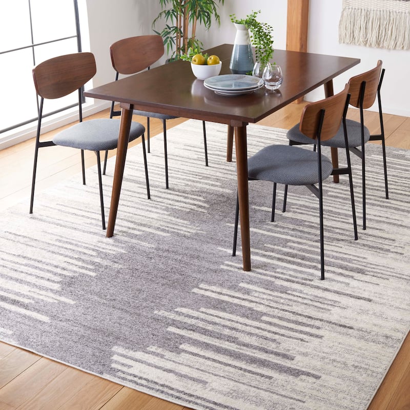 SAFAVIEH Tulum Louvenia Abstract Stripe Rug