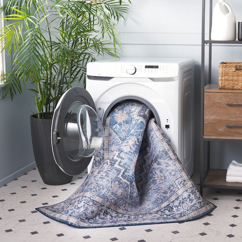 SAFAVIEH Tucson Machine Washable Slip Resistant Sina Traditional Rug - 2'6" x 4' - Blue/Charcoal