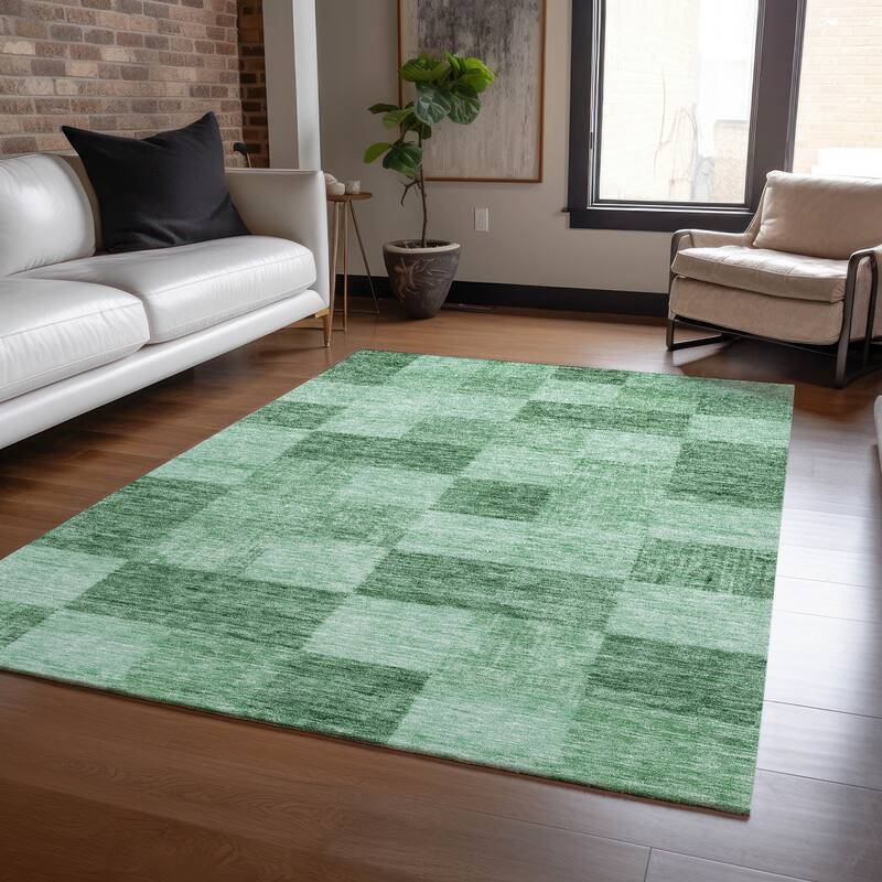 Machine Washable Indoor/ Outdoor Checker Chantille Rug - Green - 2'6" x 3'10"