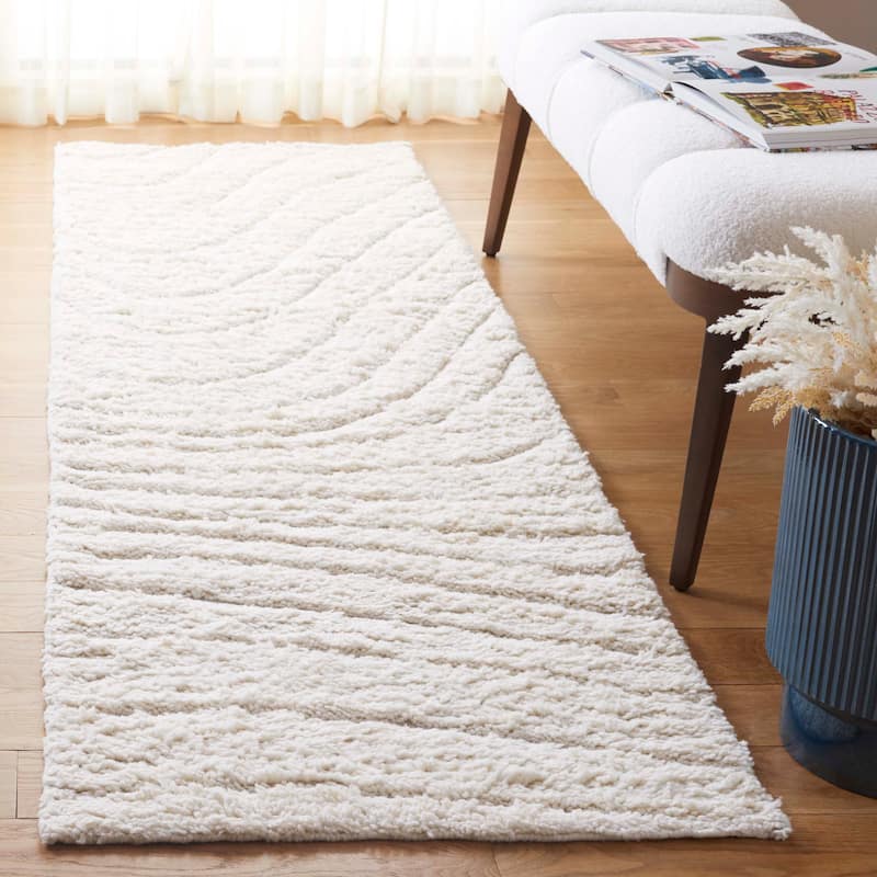 SAFAVIEH Hand-Woven Vermont Risa Transitional Wool Rug - 2'3" x 8' Runner - Ivory