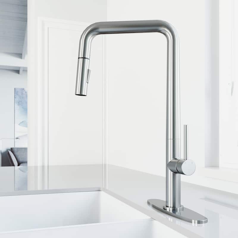 VIGO Parsons 18" H Single Handle Pull-Down Sprayer Kitchen Faucet
