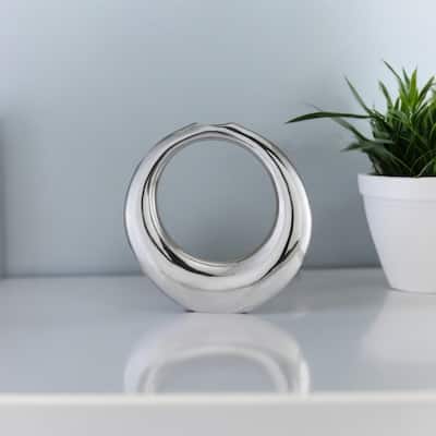 HomeRoots 17" Silver Aluminum Ring Hoop Table Vase