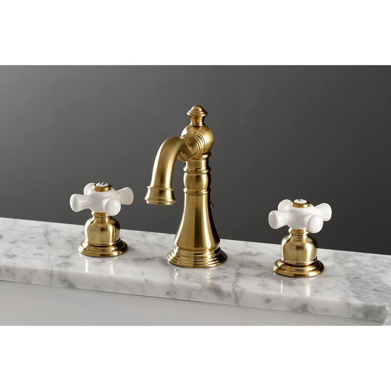 American Classic 8 in. Widespread Bathroom Faucet
