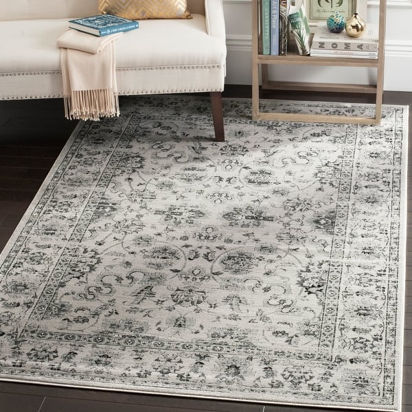 slide 1 of 37, SAFAVIEH Vintage Distressed Boho Rotka Oriental Rug 4' x 5'7" - Grey/Ivory