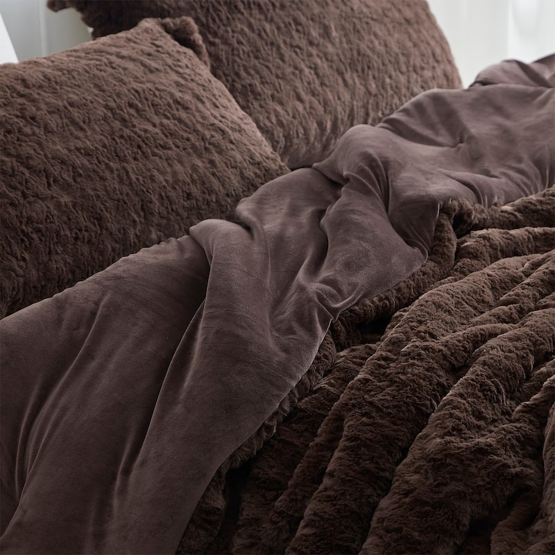 Fluffy Buffalo - Coma Inducer® Oversized Comforter Set - Earthtone Brown