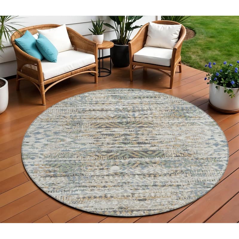 HomeRoots Moroccan Transitional Rectangle Outdoor Rug - 8' Round