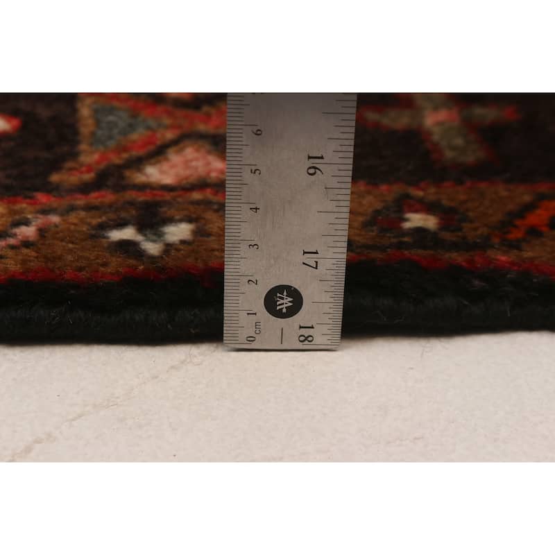 Andelz Red Rug 3'7" x 10'2" - 3'7 x 10'2