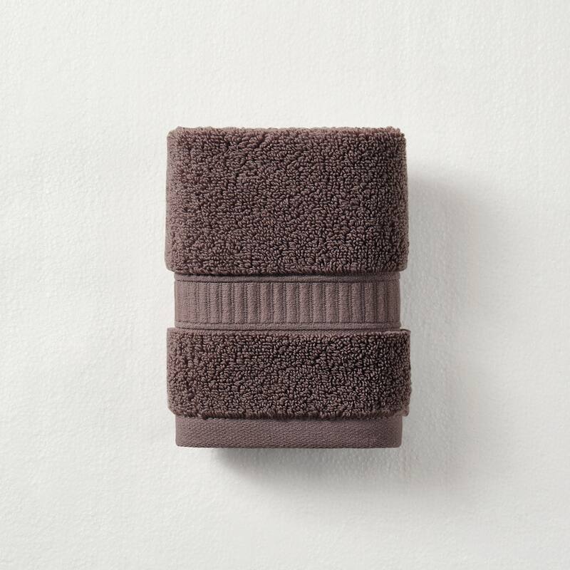 J. Queen New York Belmore Luxury 6 Piece Towel Set