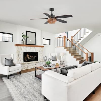 52-inch Farmhouse Ceiling Fan with Light and Remote(5 Reversible Blades）
