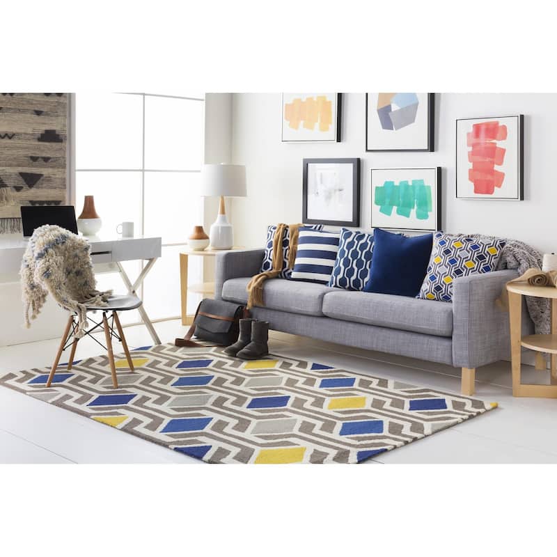 Pass Hand-Tufted Retro Geometric Wool Rug (7'6 x 9'6)