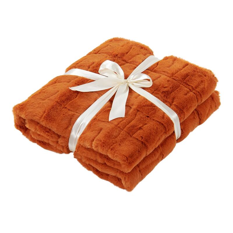Home Soft Things Stylish FauxFur Throw Soft Fluffy Warm Blanket