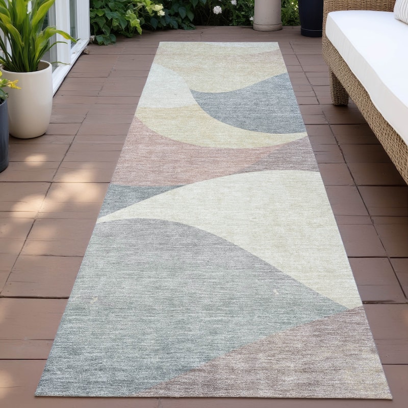 Machine Washable Indoor/Outdoor Soft Contemporary Chantille Rug - Beige - 2'3" x 7'6"