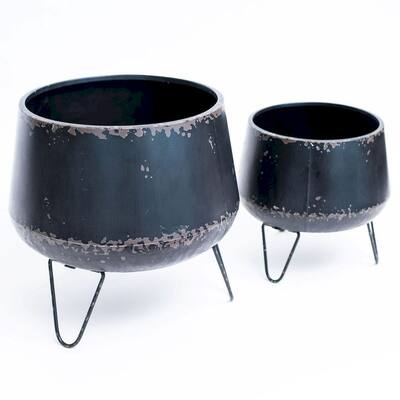 Black Antiqued Finish Metal Cauldron Shaped Planters (Set Of 2)
