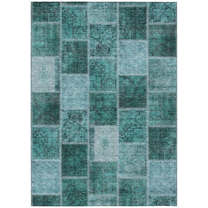 HomeRoots Patchwork Transitional Rectangle Outdoor Rug