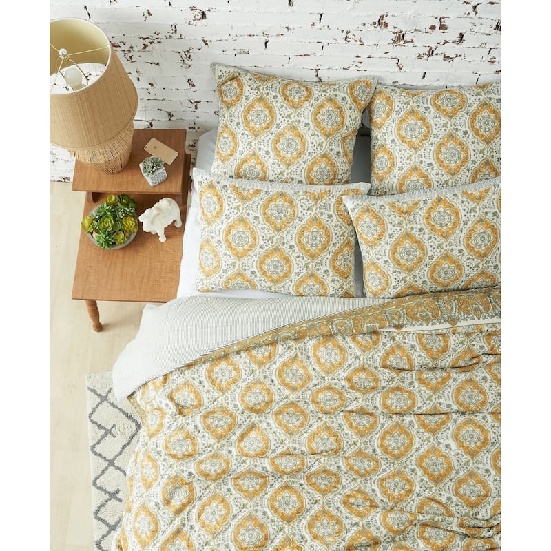 Freddie Ochre Twin Quilt